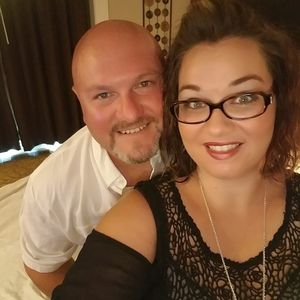 Meet your Posher, Cara